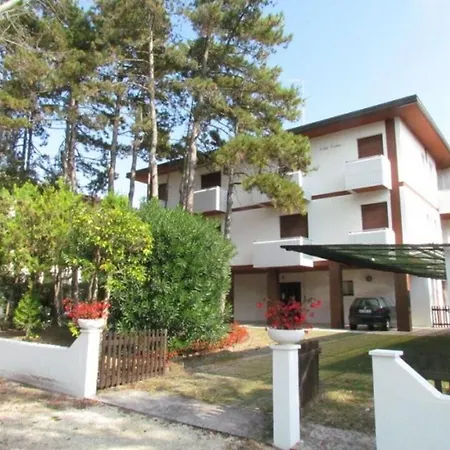 Cozy Up To 7 Guests - Air Conditioning - Private Parking - Beach Place 아파트 비비오네