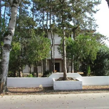 Cozy Up To 7 Guests - Air Conditioning - Private Parking - Beach Place *